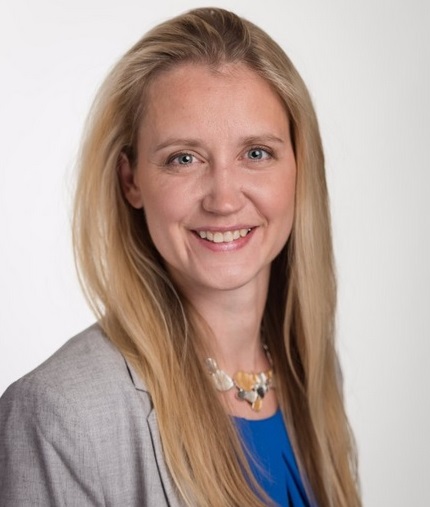 Sylvia Panek Headshot